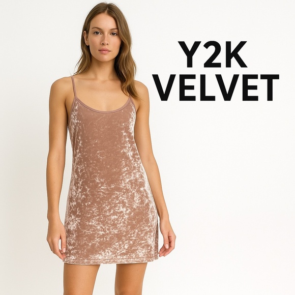 Victoria’s Secret Blush Crushed Velvet Slip Dress Y2K XS/S - Picture 12 of 12